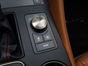 Lexus RC